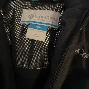 Columbia water proof jacket , kids size 10/12! Perfect for snow or rainy days